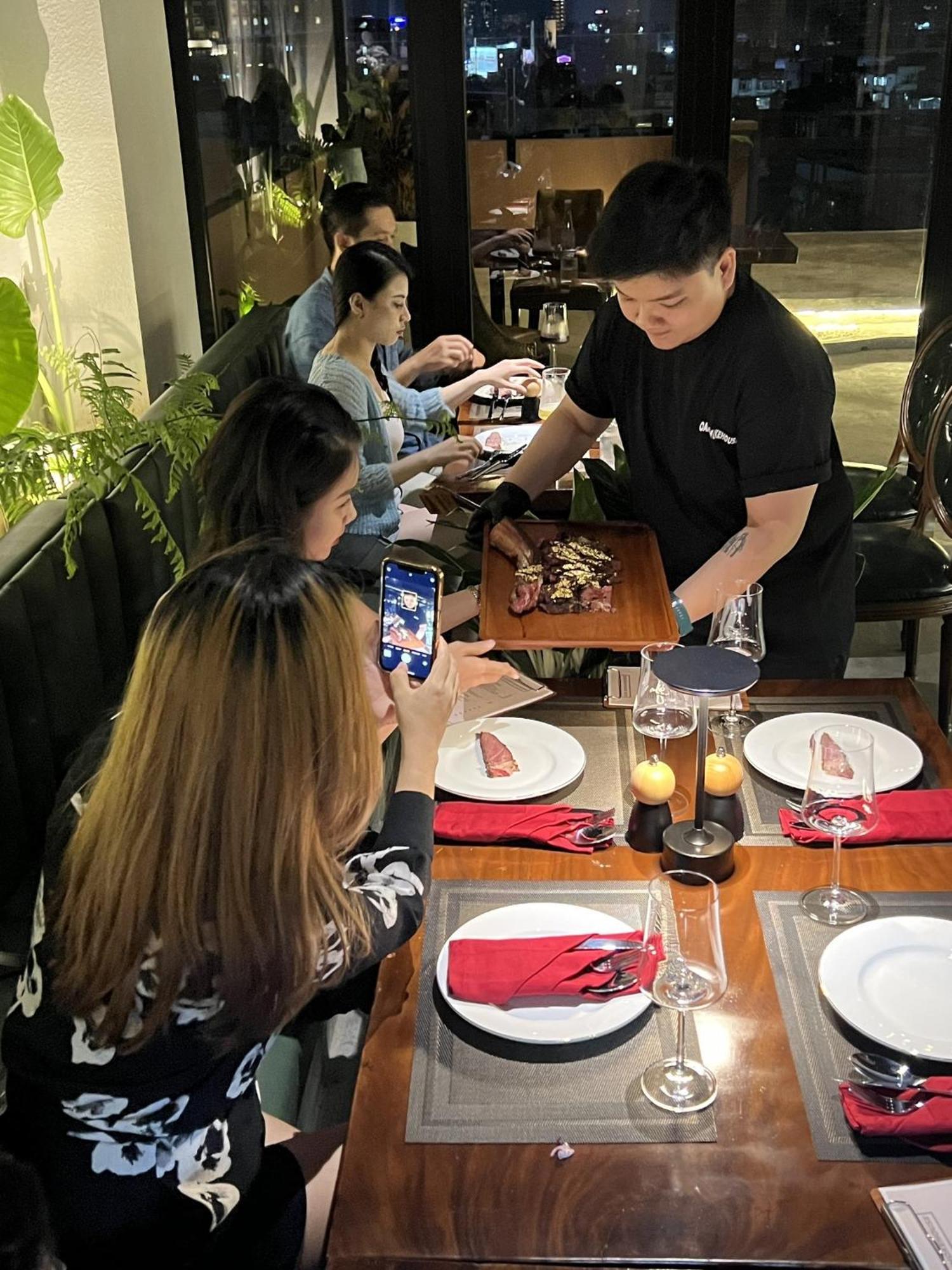 Bros Hotel Ho Chi Minh Zewnętrze zdjęcie