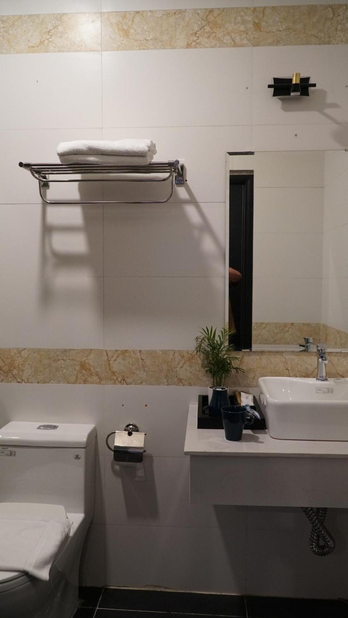 Bros Hotel Ho Chi Minh Zewnętrze zdjęcie